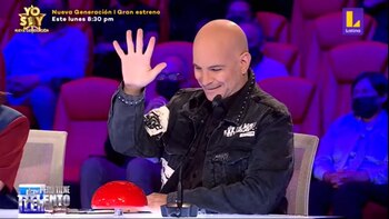 Ricardo Morán prueba el botón