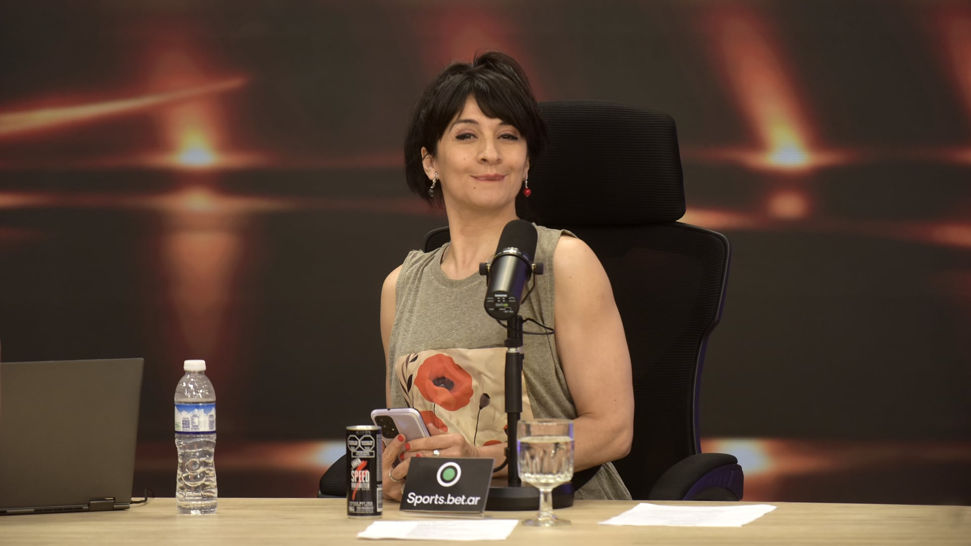“Mi bisabuela almorzaba chorizo con papas fritas y huevo frito y se murió a los 98 años, hermano”, arrojó Anita Martínez (Gustavo Gavotti)