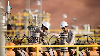 Arabia Saudí recorta su producción