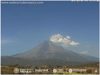 Imagen 1: Volcán Fuego de