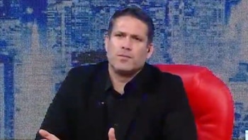 Paco Bazán se molestó con