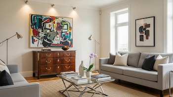 Por qué las antigüedades son el nuevo imprescindible en la decoración moderna, según dos expertas