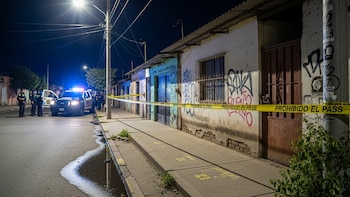 Joven de 19 años fue hallada muerta en su casa, familiares señalan a su ex como el responsable: “La tenía encerrada”