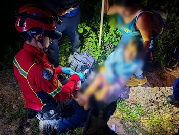 Los cuerpos de socorro rescataron a nueve niños y cinco adultos en el sector de la Cruz de los Vados, en San Pedro Ayampuc.