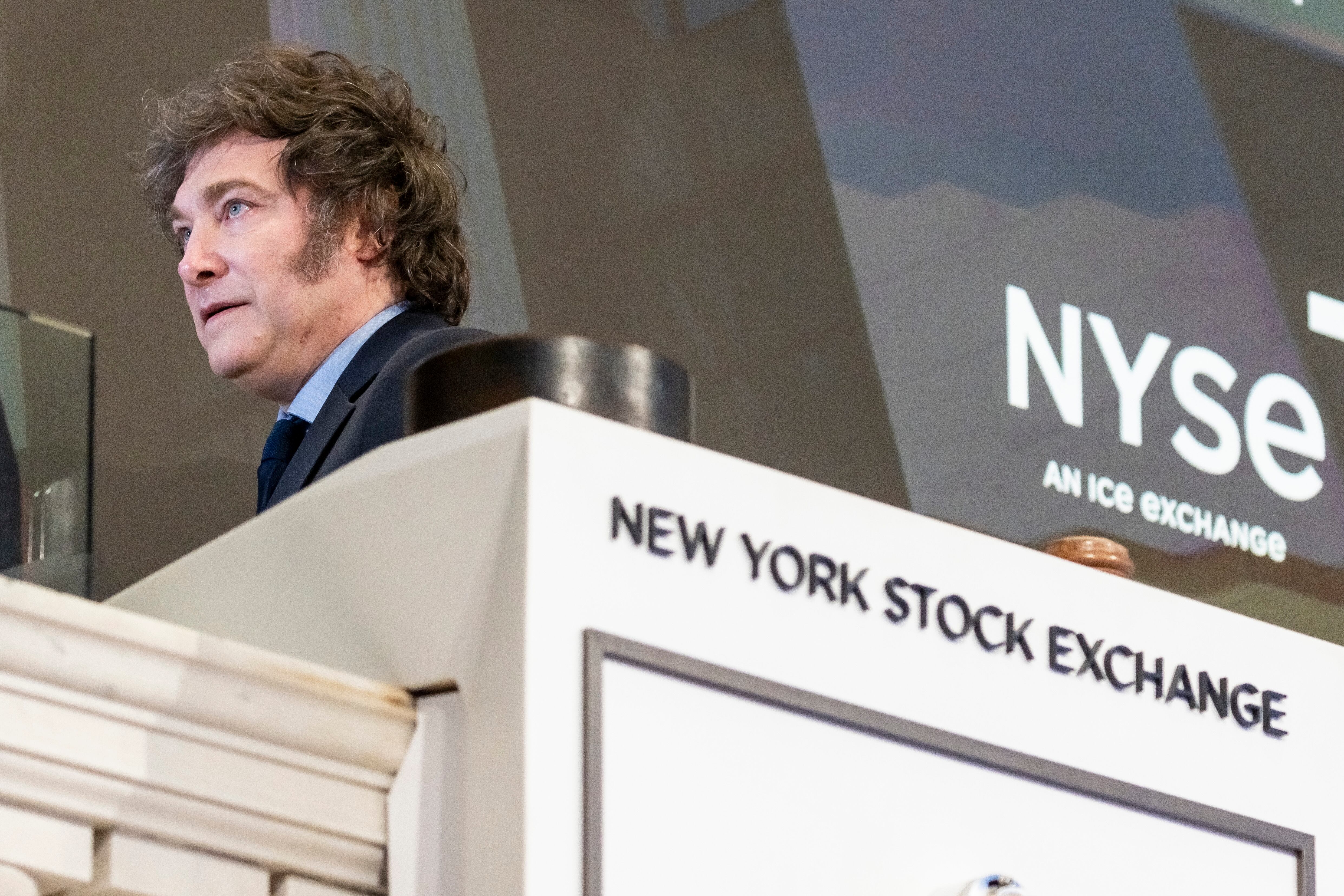 Milei buscará retomar el diálogo con inversores estadounidenses en Nueva York (EFE)