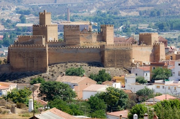 Palacio medieval en este pueblo de Granada