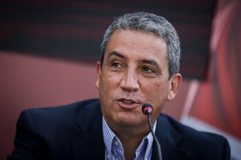 Bogotá. 19 de Noviembre de 2021. Fernando Jaramillo, presidente de la Dimayor. Bavaria en conjunto con la Dimayor, hacen lanzamiento de la iniciativa Menores sin Alcohol, la cual consiste en reemplazar los logos de marcas de bebidas alcohólicas por el nombre de la campaña. (Mariano Vimos - Colprensa)