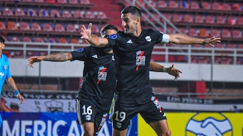 Deportivo Riestra venció 2-1 a Montevideo City Torque por la Copa Sudamericana