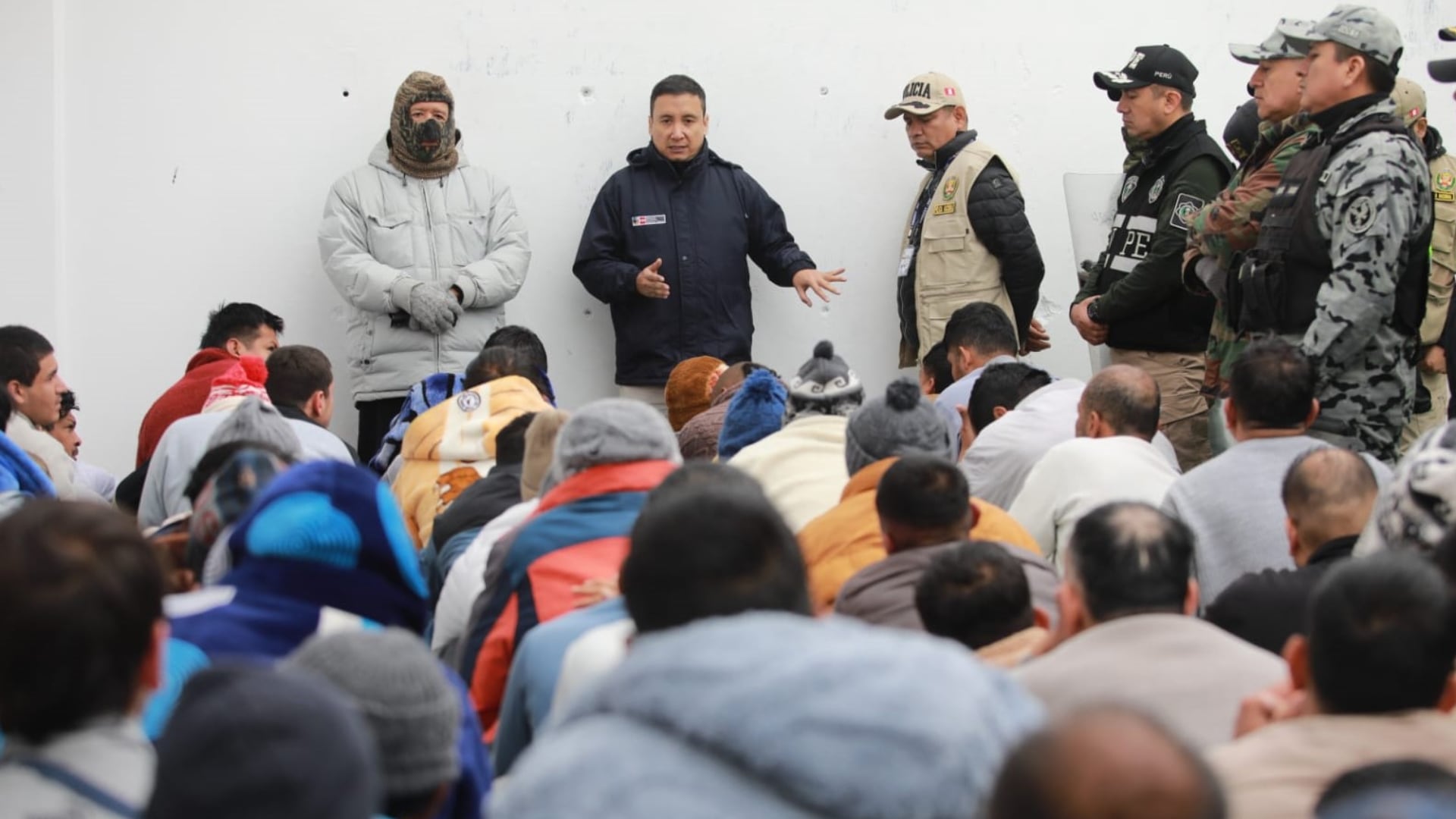 El penal de Challapalca se reconfigura con nuevos responsables y una estrategia de vigilancia renovada, tras operativos que revelaron la presencia de objetos prohibidos en el interior de las celdas