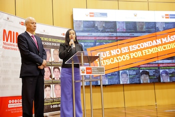 La campaña “Que no se escondan más” difundirá los rostros de 31 acusados por feminicidio y ofrecerá hasta S/80 mil por información sobre su paradero. Gob