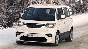 Aunque con falsos faros y