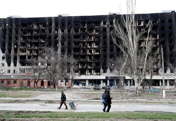FOTO DE ARCHIVO: Residentes locales