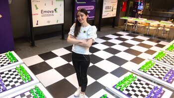 Candela Francisco, la talentosa ajedrecista