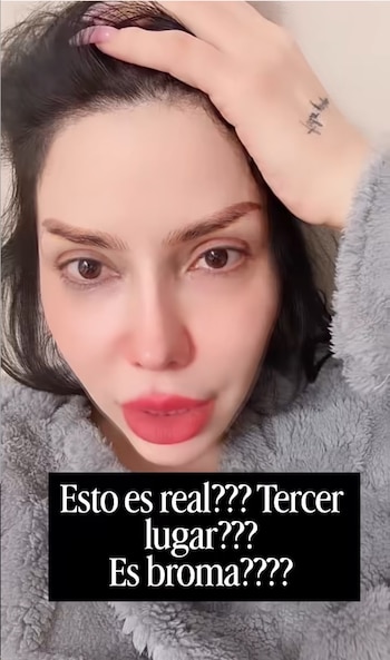 En un video de la cuenta oficial de Instagram de Sol León, la influencer mexicana dice estar en shock al saber el lugar final de Karina. (Instagram/@solleon_oficial21)