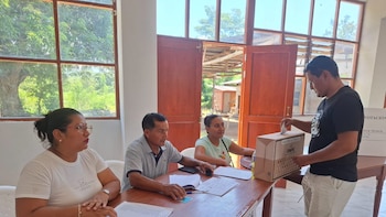 Miembros de mesa para las