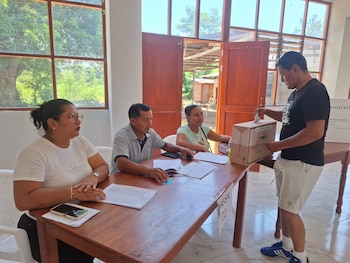 Más de 820,000 ciudadanos asumirán