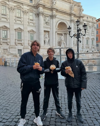 Valentino, Constantino y Benedicto, las