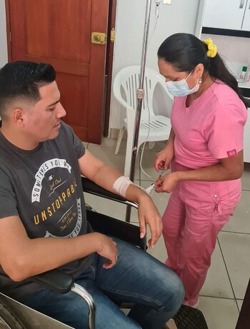 Pedro Loli es atendido en