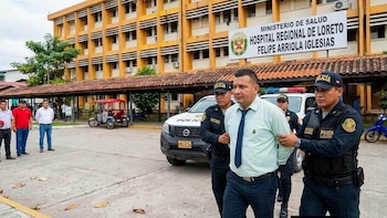 Siete días de detención preliminar para el director y un docente por la muerte de un estudiante en Iquitos