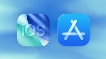Dos iconos de aplicación sobre un fondo azul. El de la izquierda muestra el texto iOS, y el de la derecha tiene el logo de App Store