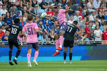 Everton FC pierde por goleada