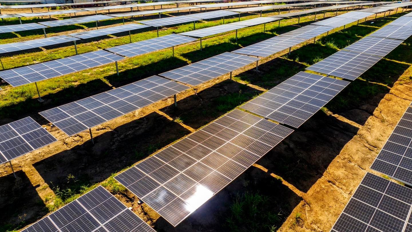 La matriz energética de El Salvador mantiene estabilidad en el suministro de energía con geotermia, gas natural, generación solar, eólica e hidráulica. (Foto: Gobierno de El Salvador)