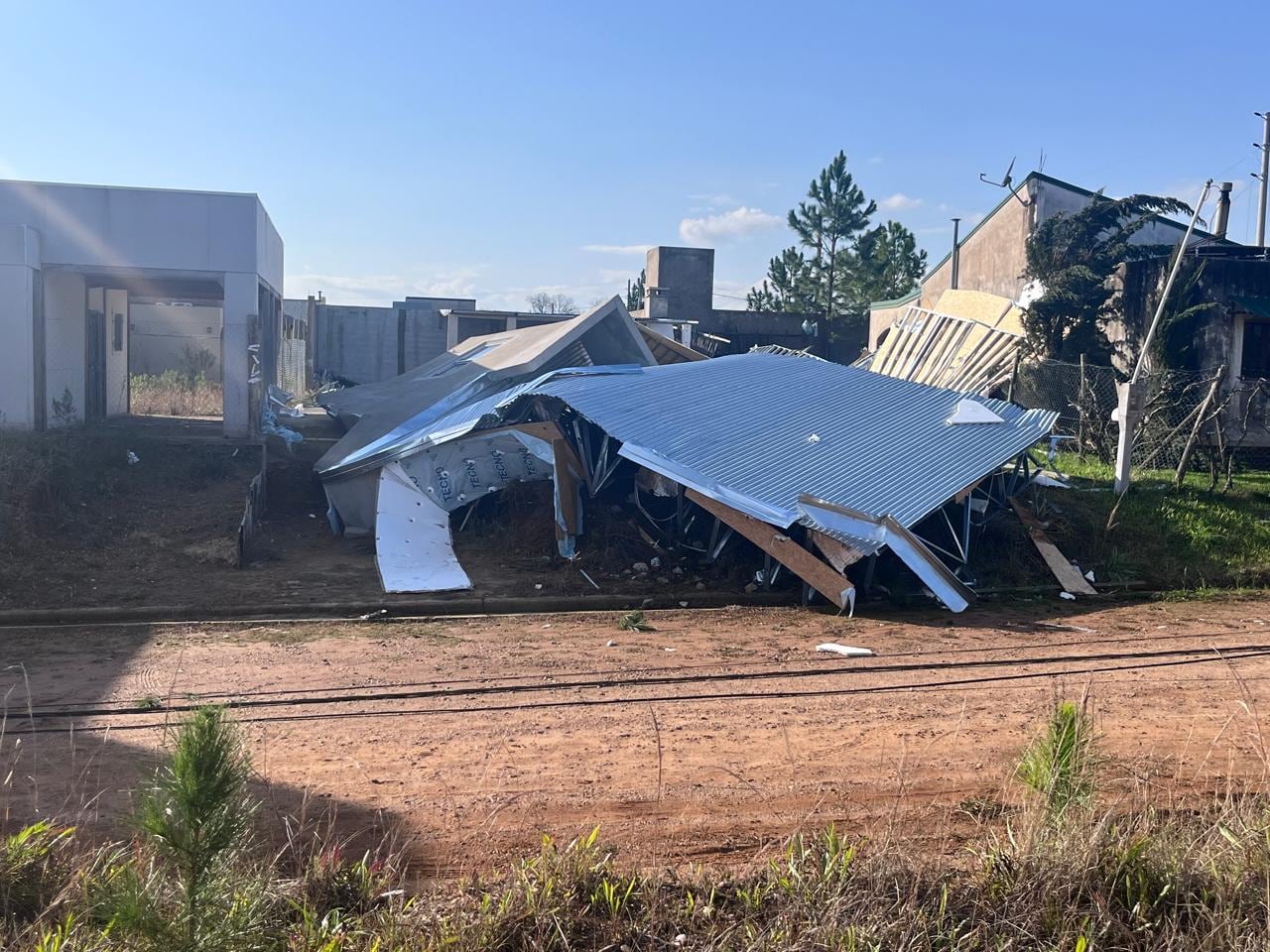 Piden declarar emergencia en Concordia tras el temporal que causó una muerte y graves pérdidas materiales