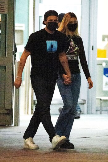 Celebrities-en-un-clic-Brooklyn-Beckham-Nicola-Peltz-22092020