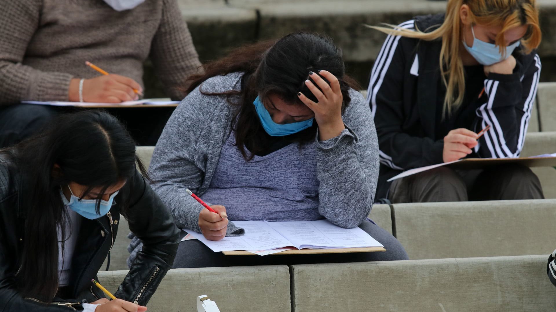 Revisión de exámenes de admisión en la UNAM tras irregularidades