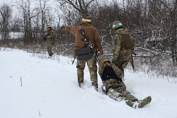 En esta imagen, distribuida por