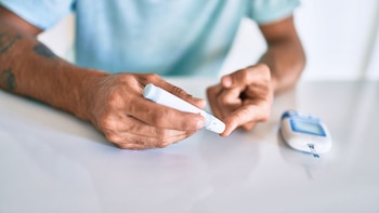 El cáncer es el doble de común entre personas con diabetes tipo 2, según un estudio