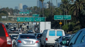 California, a una semana de congelar las ventas de autos por una ley de rastreo: qué marcas se verán afectadas