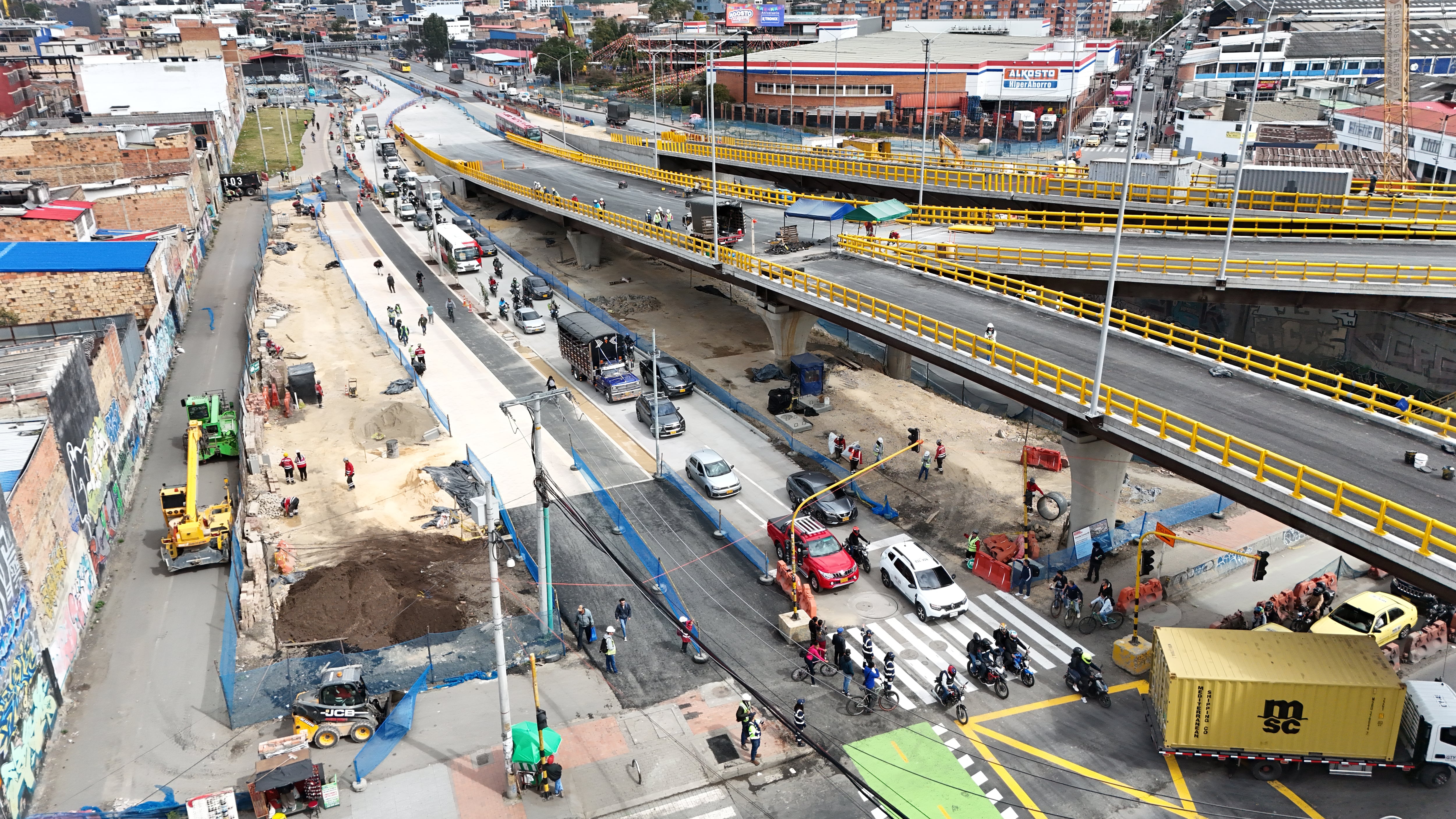 El plan de tránsito habilitará dos nuevos carriles en la vía paralela junto al puente de Venecia para mejorar el ingreso de vehículos desde Soacha hacia Bogotá - crédito IDU/Secretaría de Movilidad