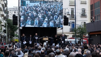 Argentina estudia denunciar a Irán ante tribunales internacionales por el atentado contra la AMIA en 1994