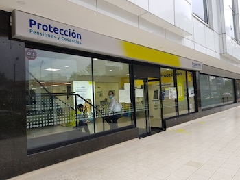 Fachada de una oficina del