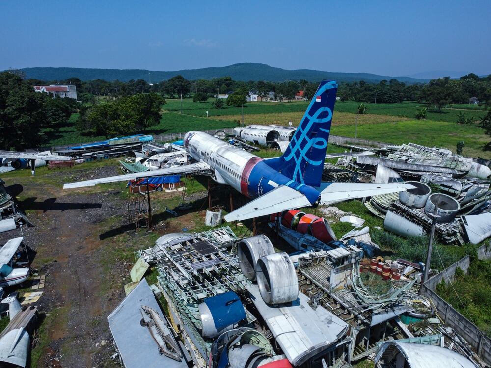 La reutilización de piezas, el canibalismo de aeronaves en desuso y la adaptación de modelos logísticos son algunas de las medidas adoptadas para mitigar los efectos de la crisis (Foto: Shutterstock)