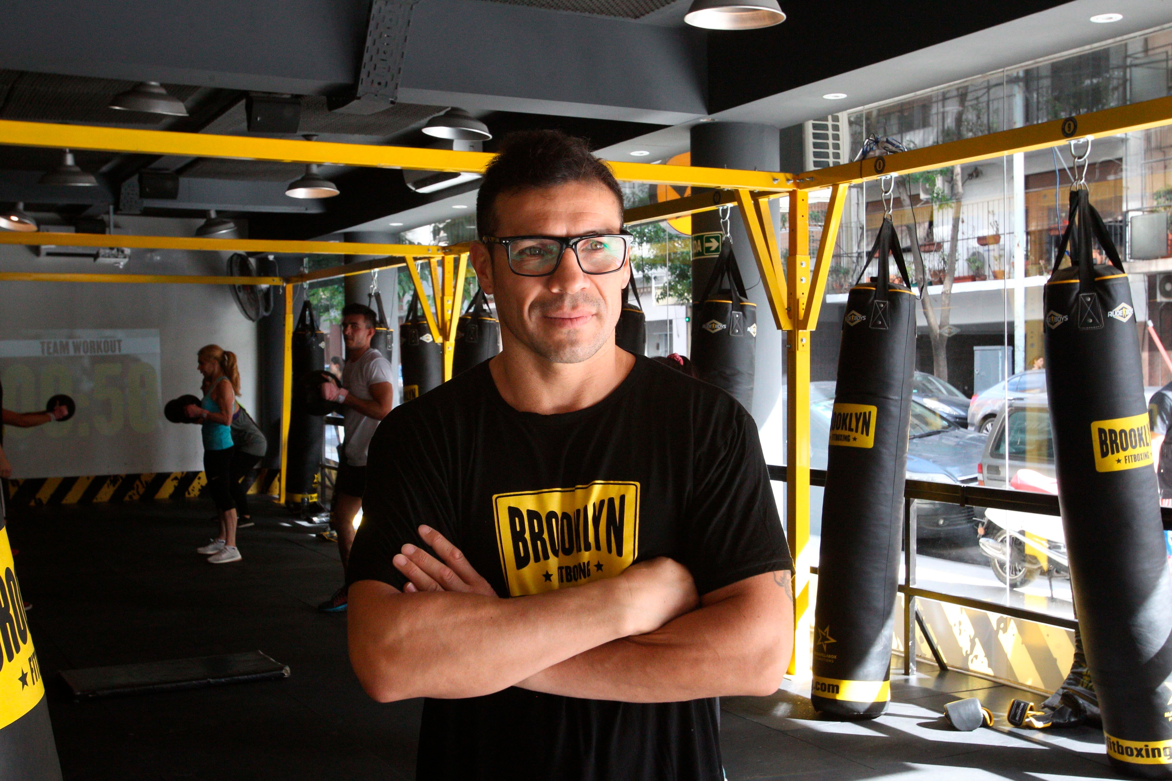 Maravilla Martínez tiene una escuela de boxeo en Argentina y España (EFE/ Sebastian Meresman/Archivo)