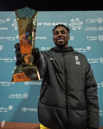 El delantero se encuentra atravesando