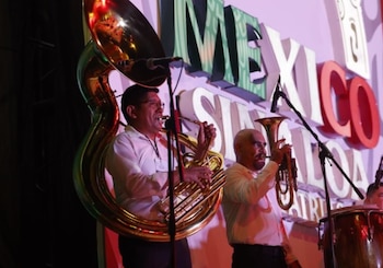 Los organizadores del evento mantuvieron la parte protocolaria de la ceremonia cívica mientras reestructuraban la programación artística.