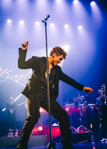 El chileno Brayón Chávez viajará a México para grabar música con el reconocido productor musical Kiko Cibrián (IG)