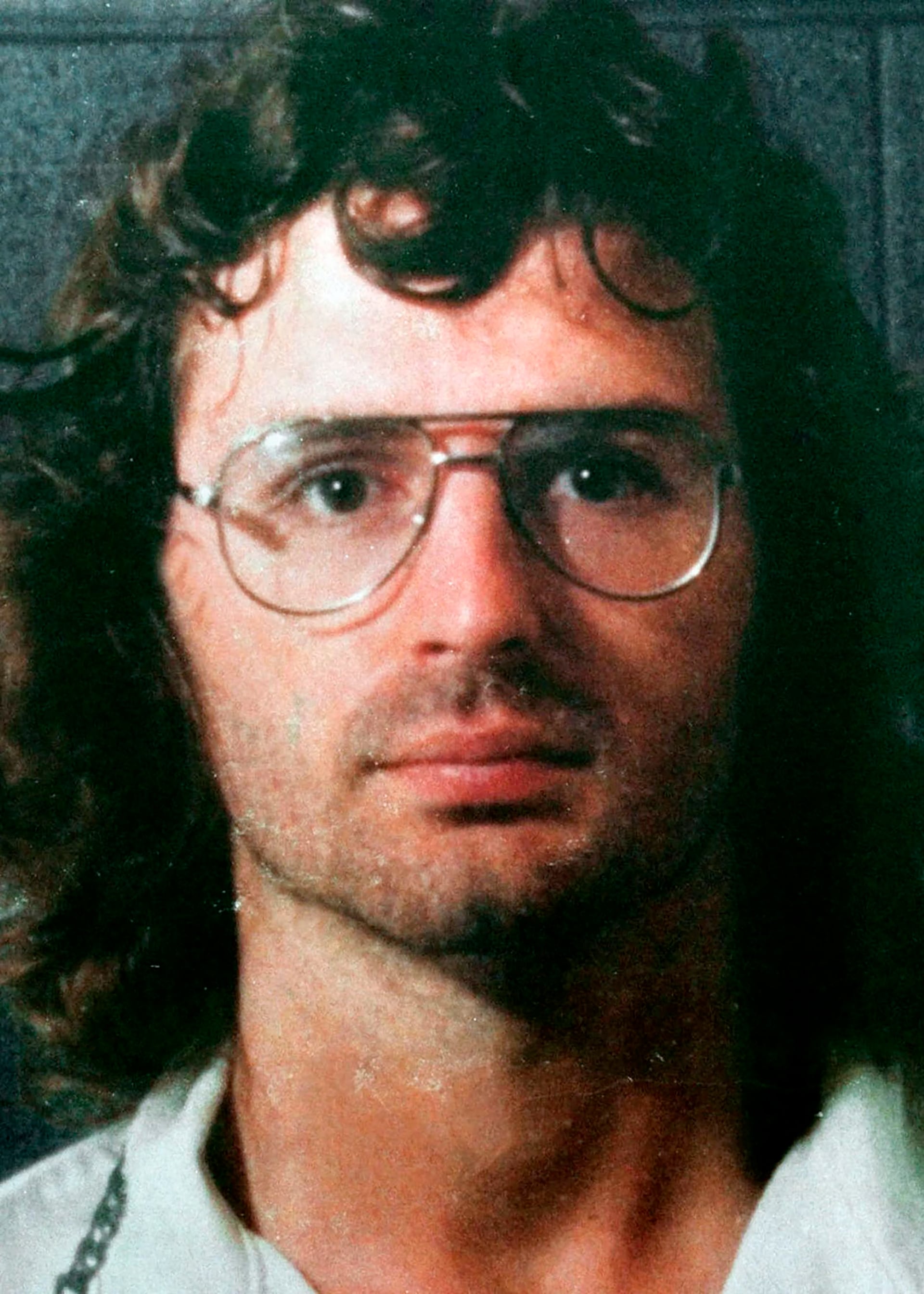 Convertido en líder de la secta, Koresh estableció el sexo, y el sexo con menores, como uno de los pilares de su fe (AP Photo/Waco Tribune Herald)