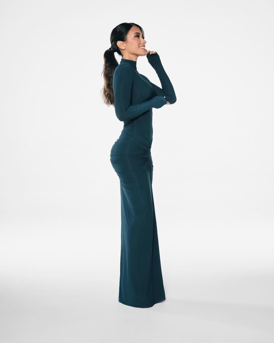 Antonela Roccuzzo anunció que es embajadora de una marca de cosméticos