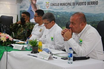 Consejo de seguridad llevado a cabo en Puerto Berrío. Foto: Gobernación de Antioquia