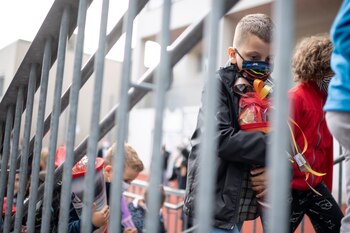 Los niños que se contagian