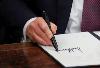 Donald Trump firmó una orden