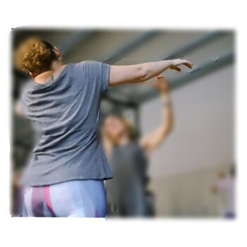 Una sesión de Danza Movimiento