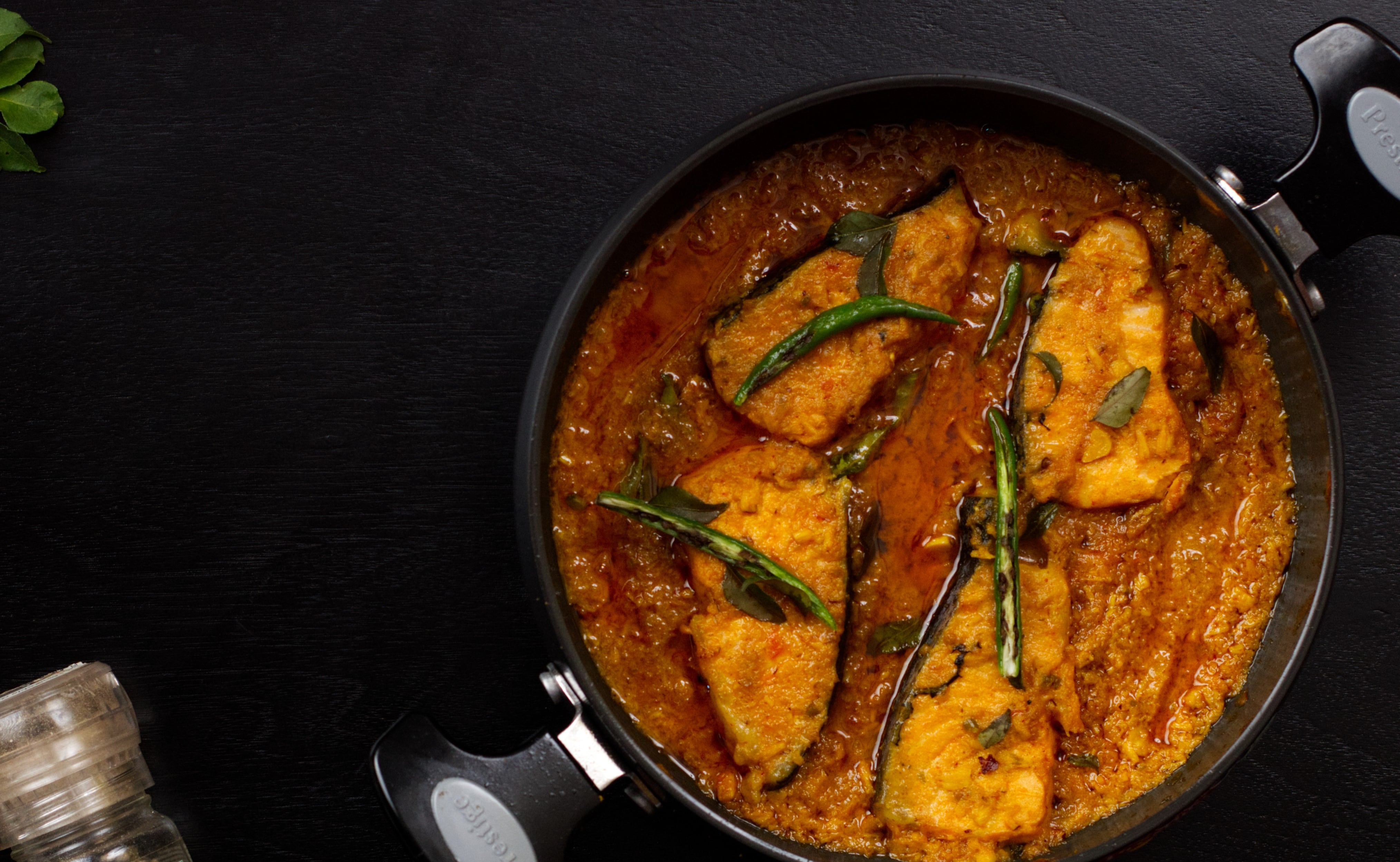 Salmón al curry (Flickr)