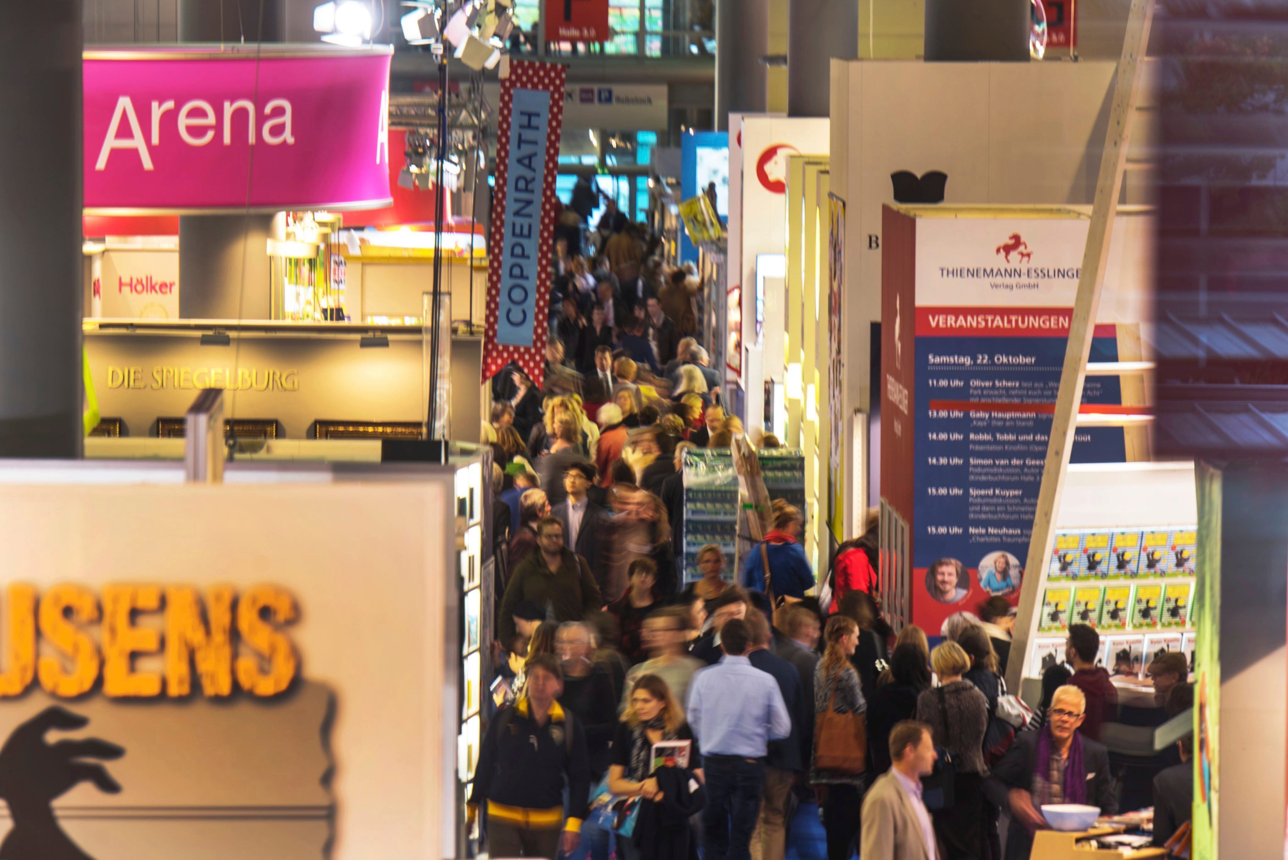 El programa político cultural de la Feria aborda la libertad de prensa, los derechos humanos y el impacto de la inteligencia artificial