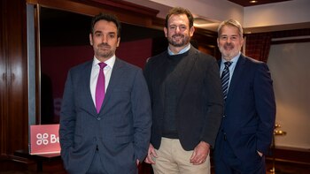 Los socios de Bukest junto