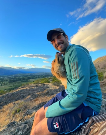 La tierna postal de Santiago